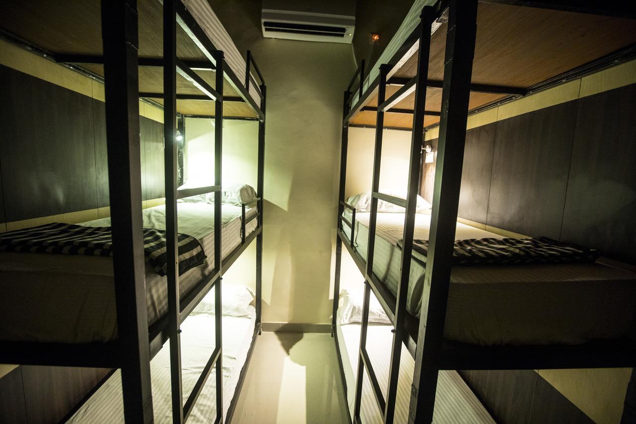 Backpackers Park Hostel Calcutta Exterior foto
